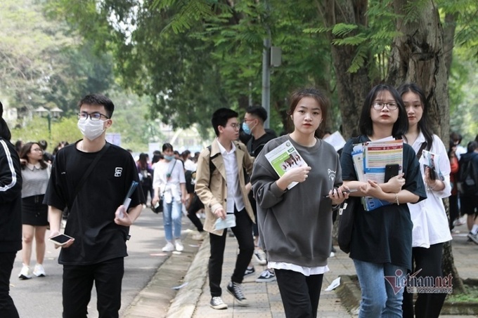 Tuy nhiên, đại diện nhiều trường đại học cho rằng các ngành đào tạo hiện vẫn được chia chỉ tiêu đối với từng phương thức xét tuyển nên thí sinh giỏi thực sự vẫn hoàn toàn có cơ hội.