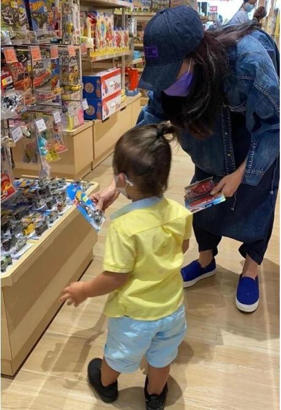 Trương Bá Chi phủ nhận thông tin mang thai lần bốn - 2