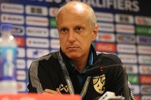 HLV U23 Thái Lan: “Tôi bất ngờ với tỉ số trận đấu”