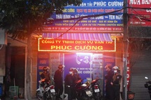 Bắt khẩn cấp 2 nhân viên nhà xe Phúc Cường