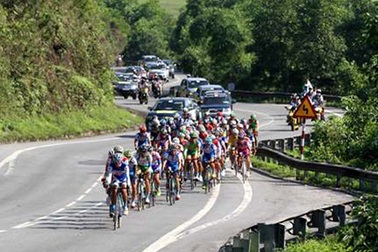 Trông lên Hải Vân Quan