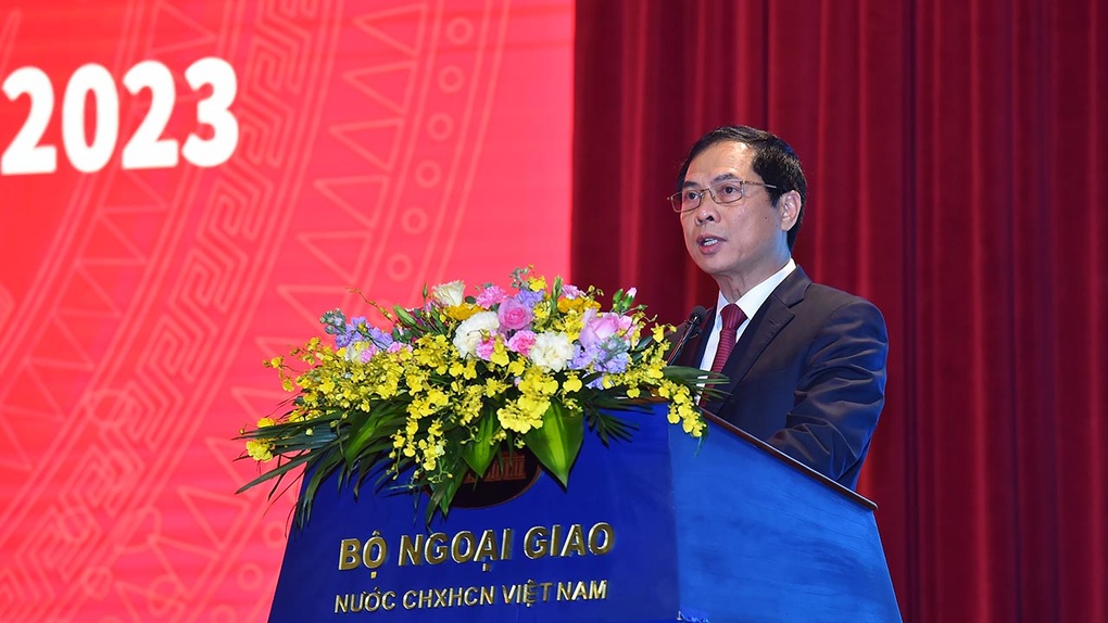 Thủ tướng: Ngoại giao chủ động đi trước mở đường, nâng cao vị thế Việt Nam - 2 Thủ tướng: Ngoại giao chủ động đi trước mở đường, nâng cao vị thế Việt Nam - 2