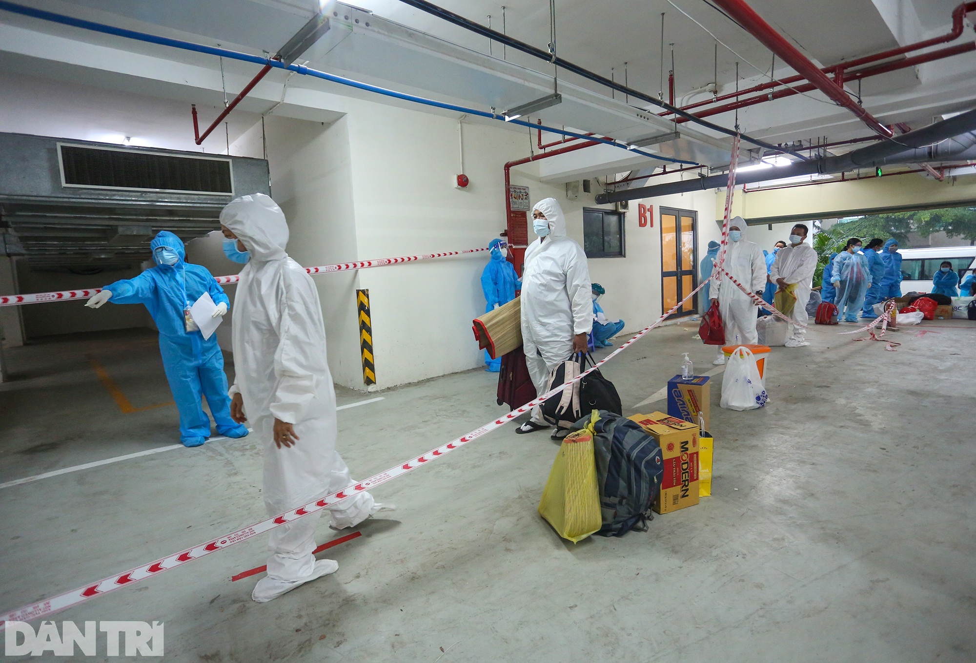 F0 tăng vọt, TPHCM làm gì để dập dịch trong 6 ngày còn lại? - 4 F0 tăng vọt, TPHCM làm gì để dập dịch trong 6 ngày còn lại? - 4