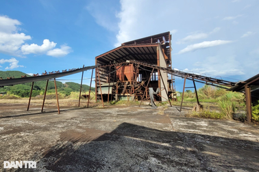 Số phận nhà máy tuyển quặng sắt trăm tỷ bị "lãng quên" giữa đại ngàn