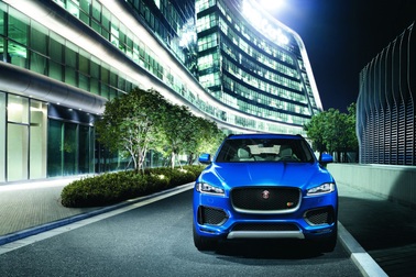 Công bố kết quả bình chọn "Xe của năm 2017"