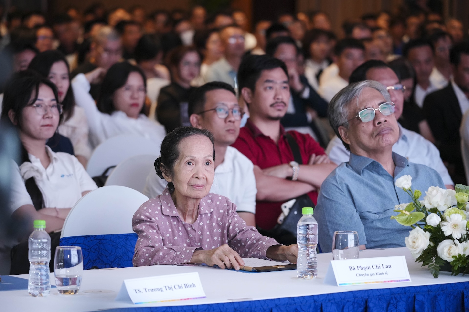 VinFast tham vọng 1 triệu xe, nội địa hóa 80%: Cơ hội nhiều, thách thức lớn - 1 VinFast tham vọng 1 triệu xe, nội địa hóa 80%: Cơ hội nhiều, thách thức lớn - 1