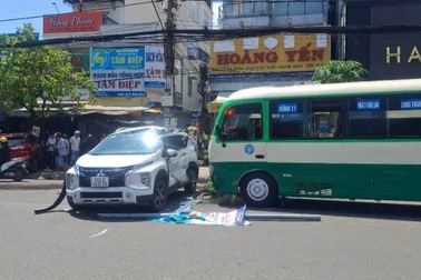 3 ô tô tông liên hoàn ở Đồng Nai