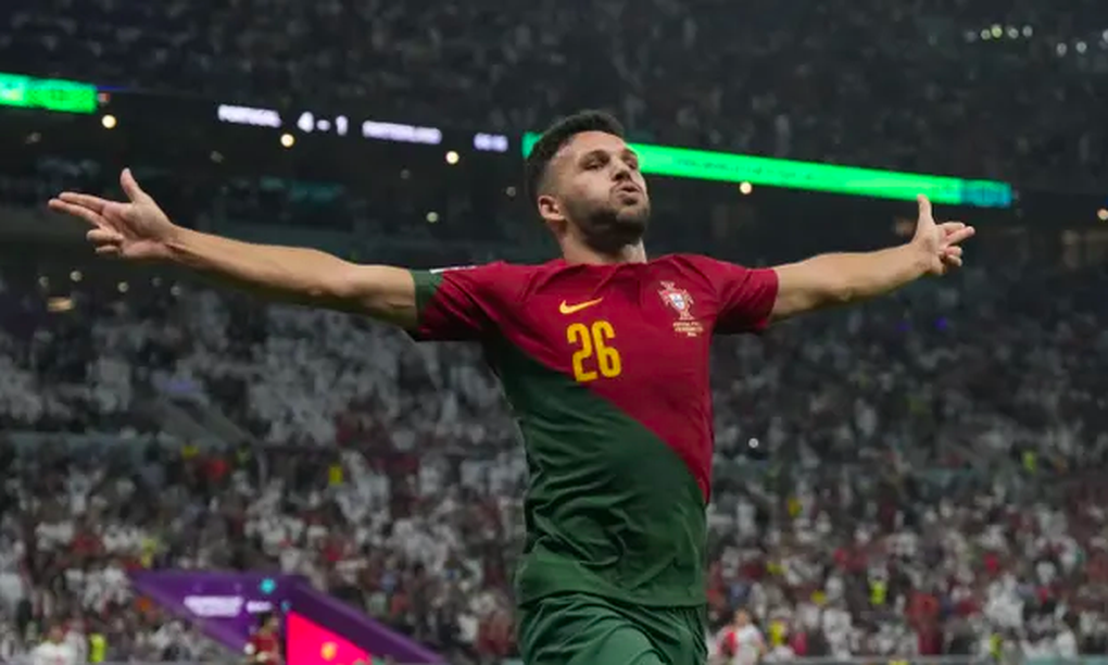 Vắng Ronaldo, Bồ Đào Nha càng dễ… vô địch - 4 Vắng Ronaldo, Bồ Đào Nha càng dễ… vô địch - 4