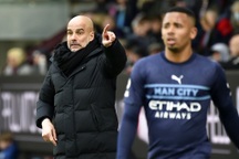 HLV Guardiola: "Man City mới có thể khiến Liverpool mất điểm"