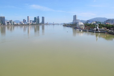 Đà Nẵng dành bốn trăm triệu đồng để khen tặng công dân tiêu biểu