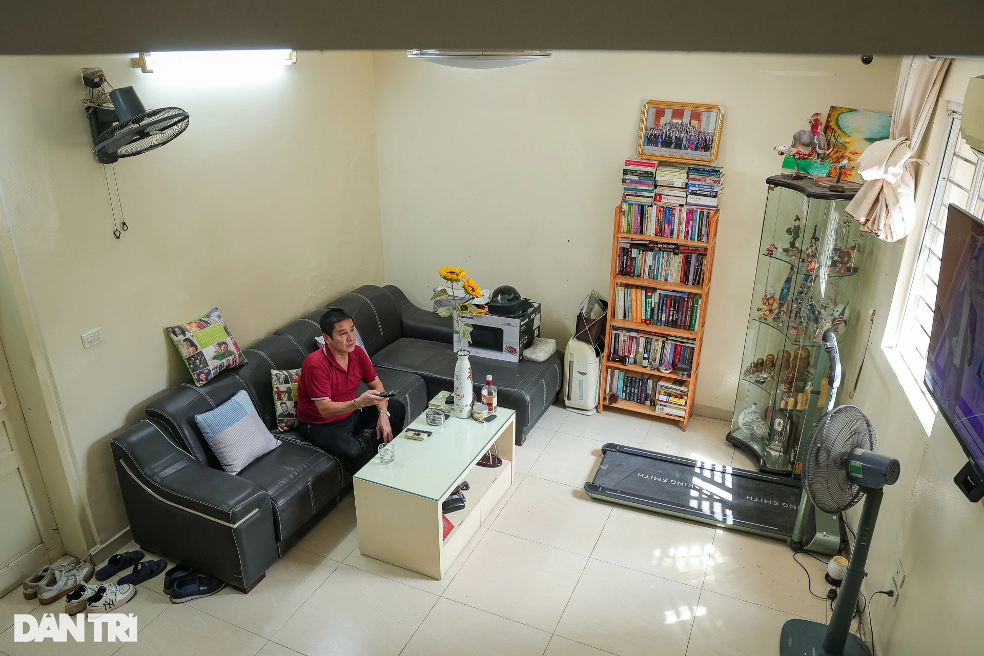 Cận cảnh căn hộ tập thể 33m2, xuống cấp của Táo Giao thông Chí Trung - 10 Cận cảnh căn hộ tập thể 33m2, xuống cấp của Táo Giao thông Chí Trung - 10