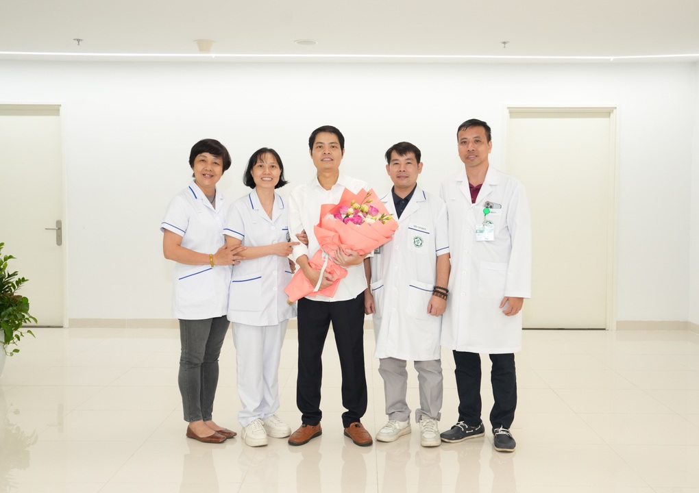Người bệnh từng ngồi thở cũng mệt, nay ăn khỏe, xin thêm cơm sau ghép tim - 3