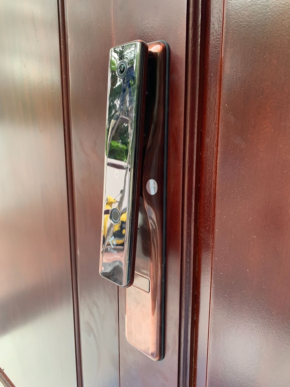 Khóa cửa vân tay Kitos: Vân tay siêu nhạy, công nghệ hiện đại - 3