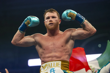 Đòi "xử" Messi vô cớ, võ sĩ người Mexico bị lên án