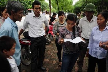 Người nhà 18 thuyền viên mắc kẹt tại Trung Quốc kêu cứu