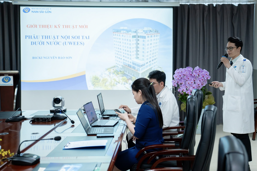 8 năm giữ nhịp sống và hàng chục nghìn ca mổ xóa nhòa rào chắn khoảng cách - 1 8 năm giữ nhịp sống và hàng chục nghìn ca mổ xóa nhòa rào chắn khoảng cách - 1