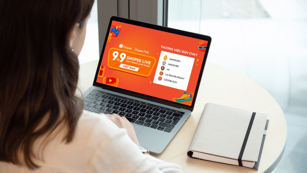 Shopee 9.9 ghi nhận sản phẩm bán ra qua Shopee Live tăng gấp 24 lần - 2 Shopee 9.9 ghi nhận sản phẩm bán ra qua Shopee Live tăng gấp 24 lần - 2
