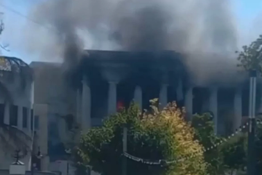 Nga "tố" Anh, Mỹ giúp Ukraine tập kích trụ sở Hạm đội Biển Đen