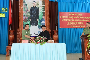 Công an An Giang cùng Giáo hội Phật giáo Hòa hảo ký kết “2 An”