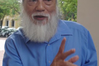 “Thi trắc nghiệm môn Toán, phải viết lại SGK!”