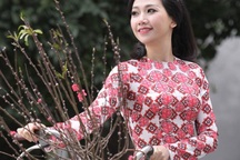 MC Mỹ Vân: “Tết ngày bé giờ nhớ lại vẫn cay cay nơi sống mũi...”