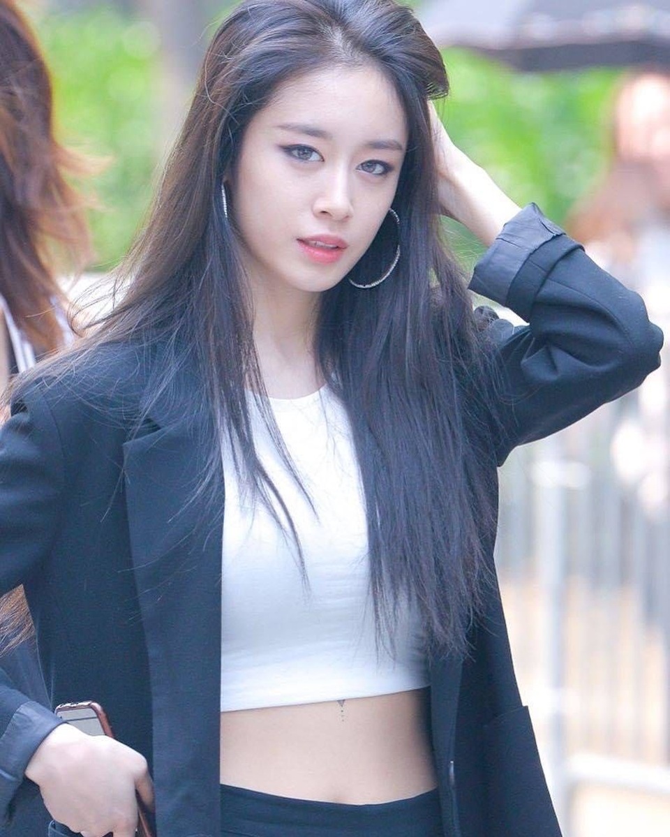 Tài tử “Mặt Trăng Ôm Mặt Trời” hò hẹn với “em út” nhóm T-ara - 2 Tài tử “Mặt Trăng Ôm Mặt Trời” hò hẹn với “em út” nhóm T-ara - 2