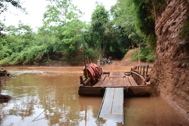 Bình Phước - Đồng Nai "cãi nhau" vì một cây cầu