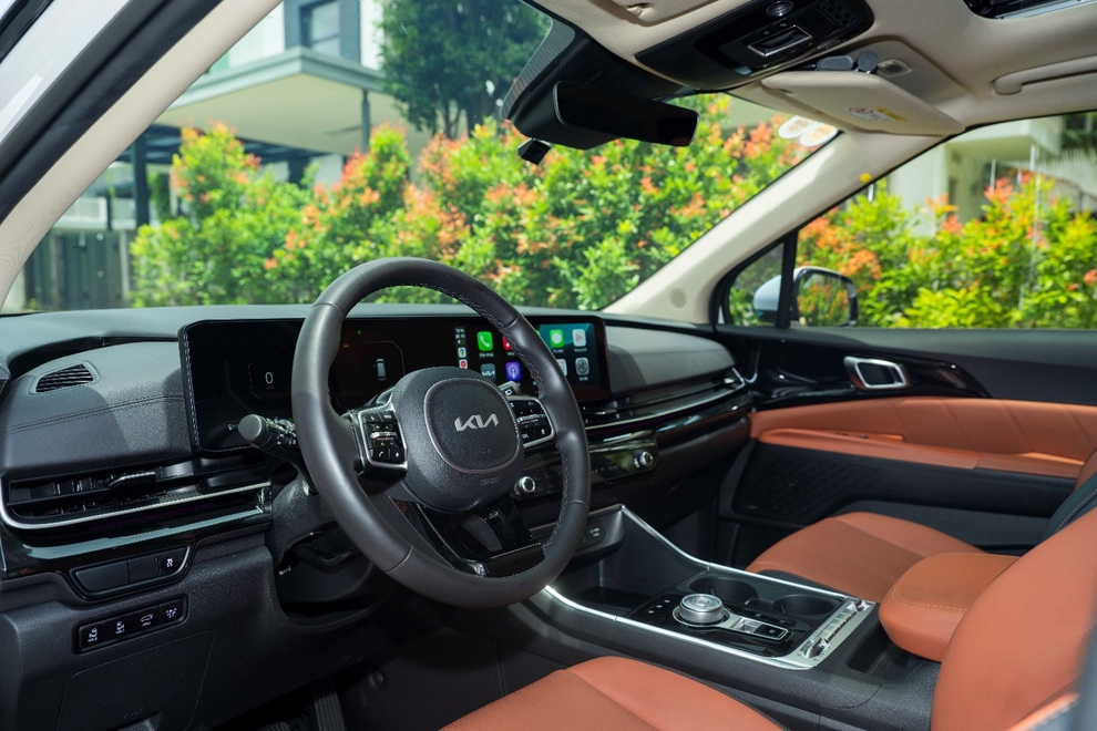 Kia New Carnival Hybrid: Xe 7 chỗ cao cấp cỡ lớn, tiên phong chuyển đổi xanh - 4 Kia New Carnival Hybrid: Xe 7 chỗ cao cấp cỡ lớn, tiên phong chuyển đổi xanh - 4