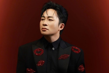 Tùng Dương kết hợp với nhạc sĩ kém 12 tuổi, truyền cảm hứng tích cực