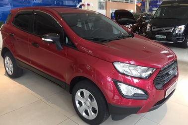 Thị trường ô tô ế ẩm sau Tết, đại lý hết "bán bia kèm lạc"