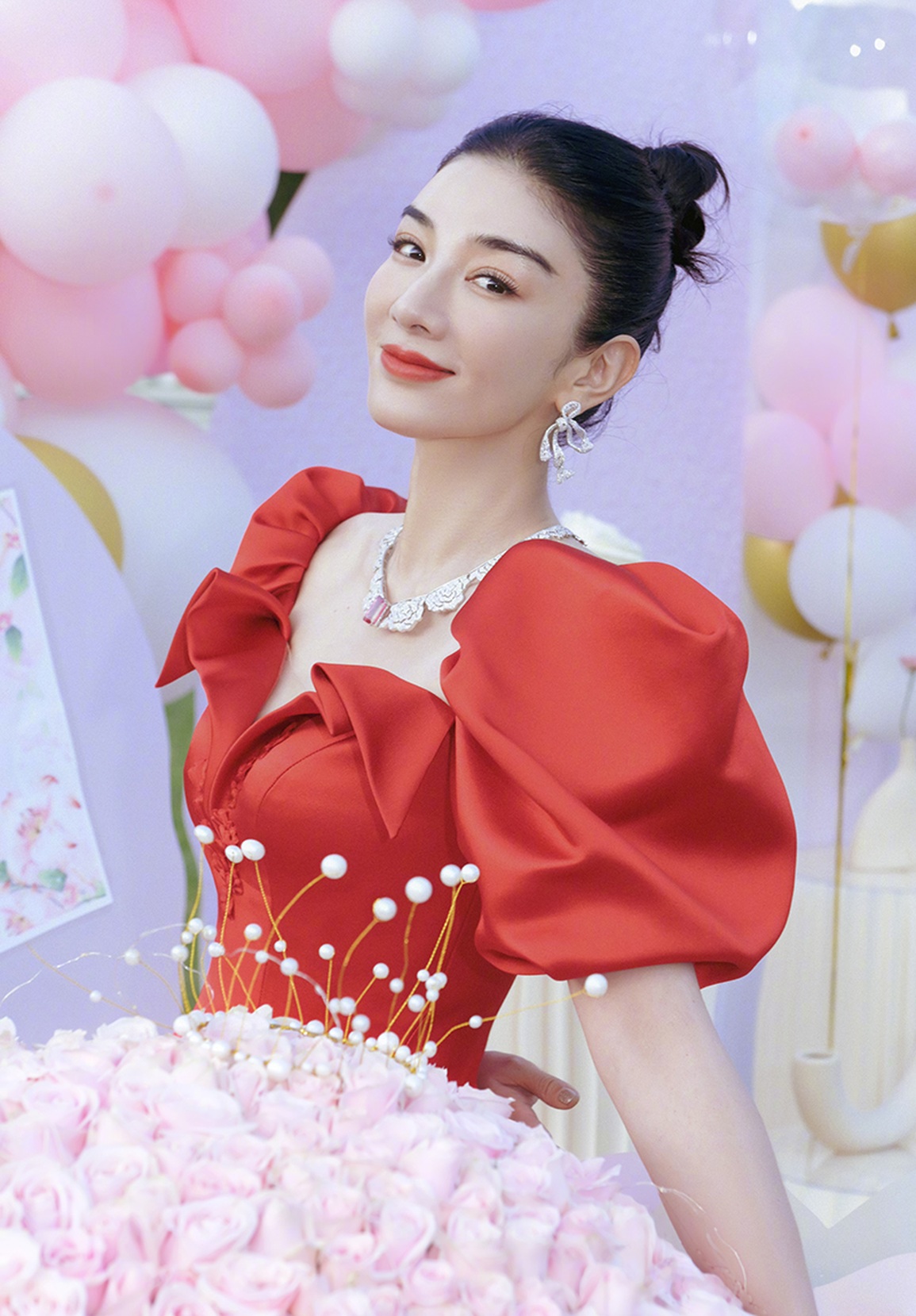 Hai mỹ nhân Hoa ngữ cạch mặt, bóc mẽ nhau vì tranh giành đàn ông - 1 Hai mỹ nhân Hoa ngữ cạch mặt, bóc mẽ nhau vì tranh giành đàn ông - 1