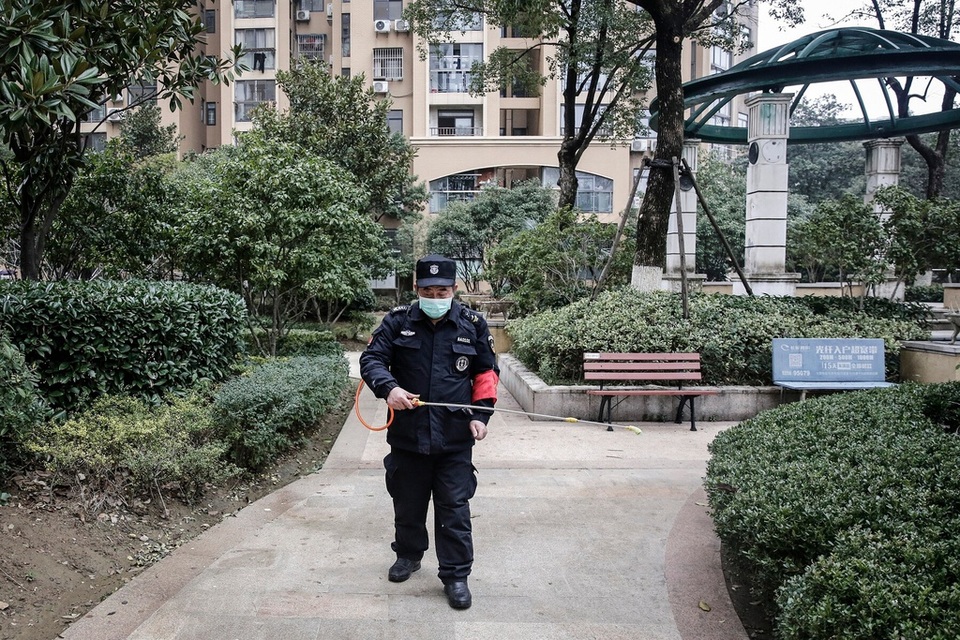 Tết Nguyên Đán kỳ lạ và ám ảnh của người dân Vũ Hán giữa “bão dịch bệnh” - 1 Tết Nguyên Đán kỳ lạ và ám ảnh của người dân Vũ Hán giữa “bão dịch bệnh” - 1