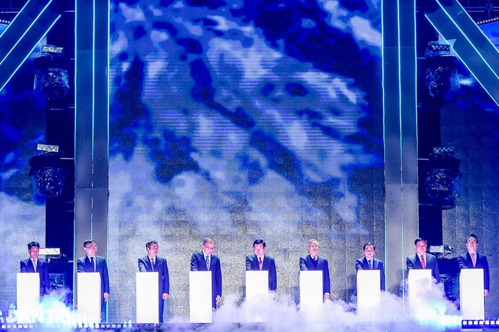 Khai mạc giao lưu văn hóa - kết nối doanh nghiệp Việt Nam - Hàn Quốc - 4 Khai mạc giao lưu văn hóa - kết nối doanh nghiệp Việt Nam - Hàn Quốc - 4