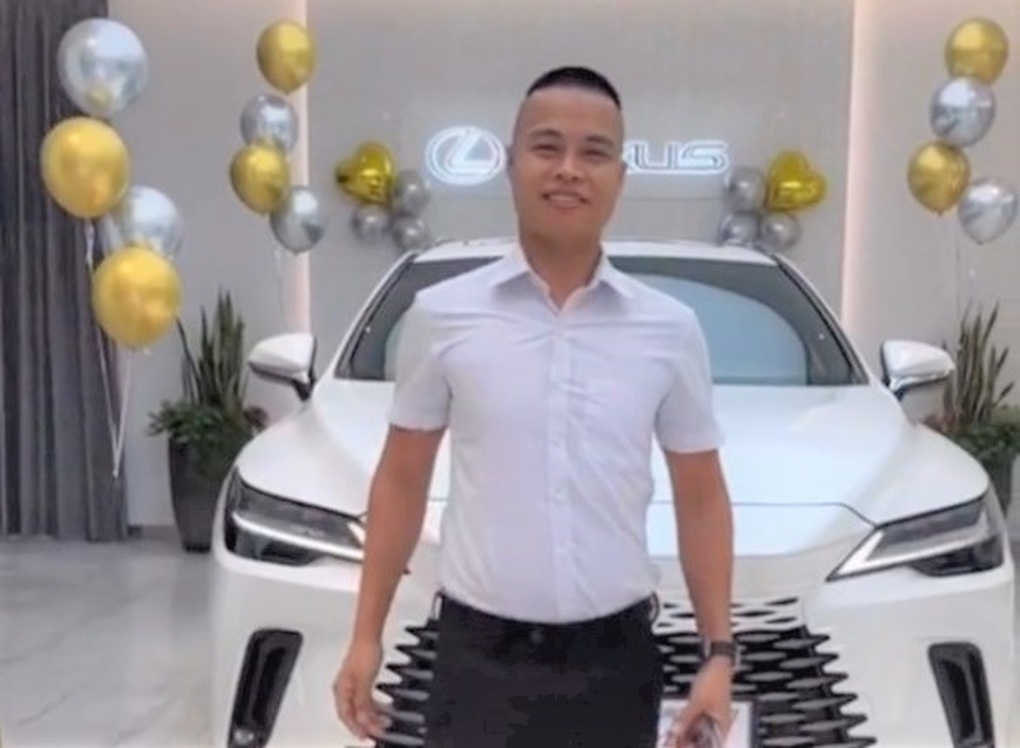 Chủ kênh TikTok Gia đình Hải Sen bị bắt - 1 Chủ kênh TikTok “Gia đình Hải Sen” bị bắt
