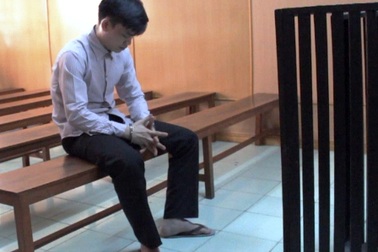 Hủy toàn bộ bản án sơ thẩm vụ giám đốc “dỏm” truy sát nhà báo