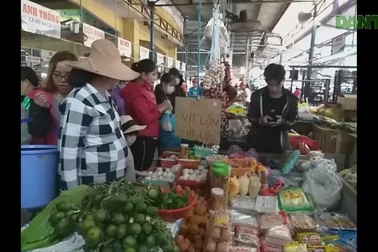 Đà Nẵng: Nhộn nhịp phiên chợ Tết ngày cuối năm