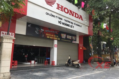 Gara, showroom ô tô rục rịch đóng cửa hàng loạt theo "lệnh giới nghiêm"