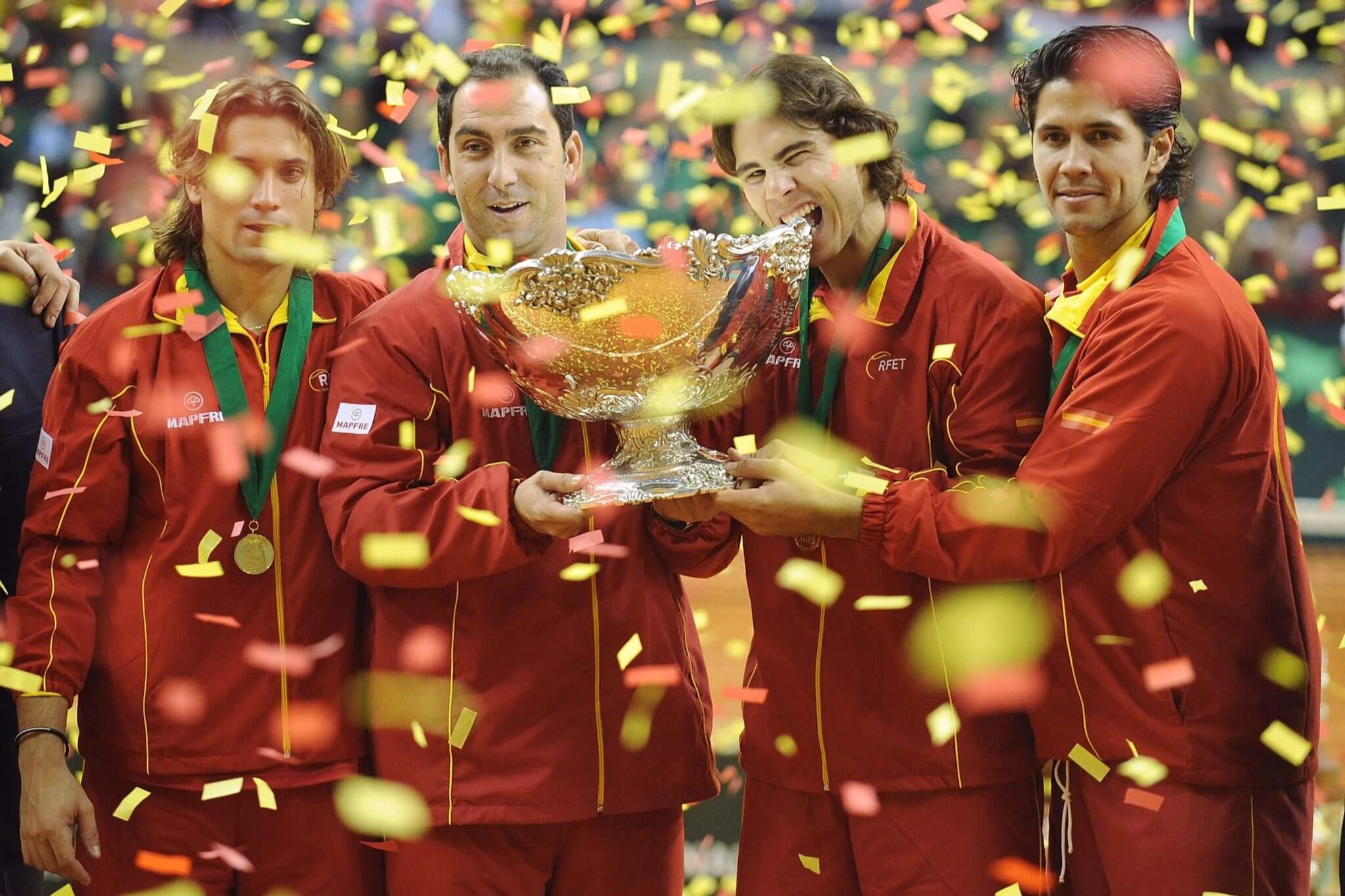 Nỗi buồn của Rafael Nadal trong ngày chia tay sự nghiệp tại Davis Cup