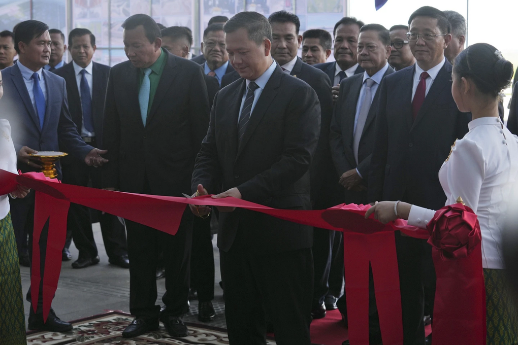 Campuchia khánh thành sân bay tỷ USD do Trung Quốc rót vốn - 1 Campuchia khánh thành sân bay tỷ USD do Trung Quốc rót vốn - 1
