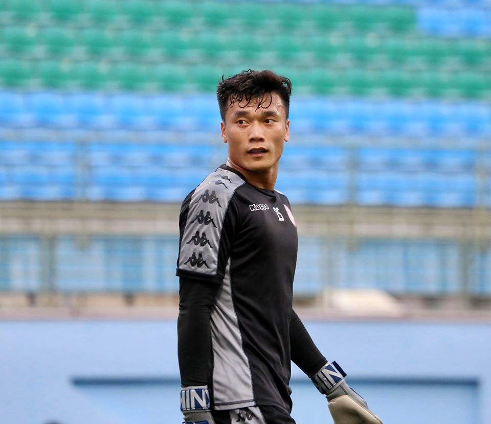Công Phượng, Tiến Dũng và những tín hiệu trái chiều - 2