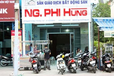 Dân nhà đất đi bán phở, bán bia