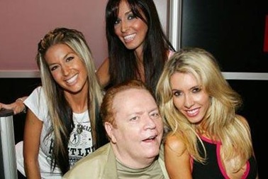 Những đại gia "đổi đời" nhờ... sex