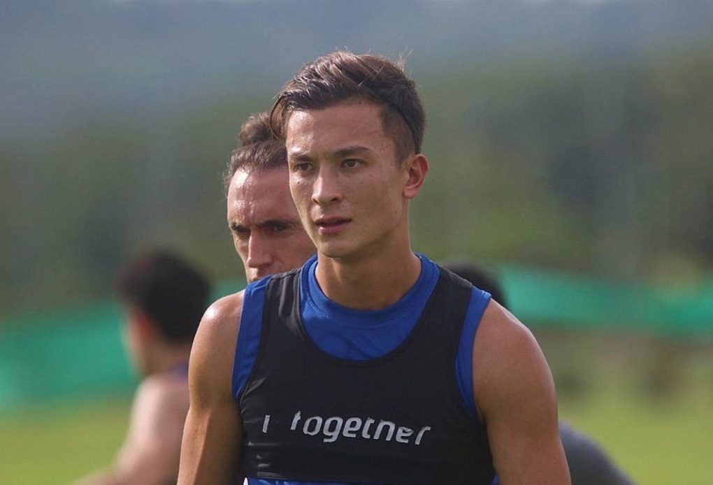 Nam cầu thủ cao 1,90m được mệnh danh Ronaldo phiên bản Hong Kong - 6