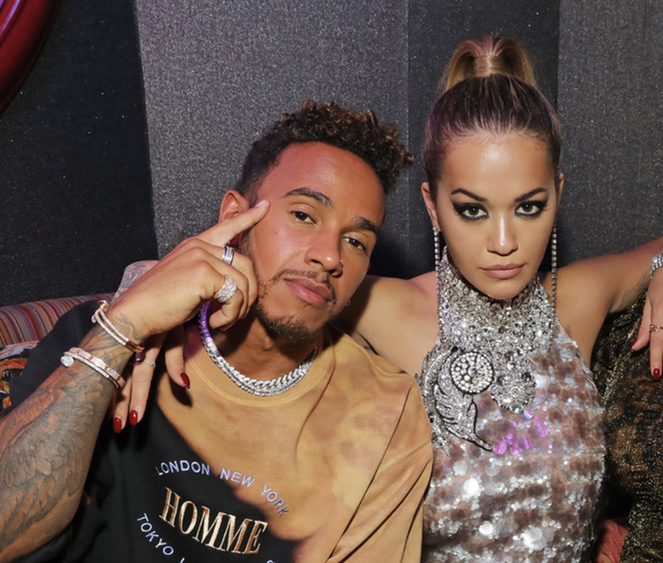 Lewis Hamilton và duyên nợ với những bóng hồng tuyệt sắc - 4 Lewis Hamilton và duyên nợ với những bóng hồng tuyệt sắc - 4