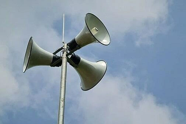 Nữ xóm trưởng bị điện giật tử vong khi sử dụng thiết bị phát thanh