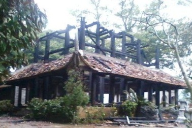 Cháy lớn thiêu rụi hoàn toàn khu chánh điện Đền thờ Lê Lai