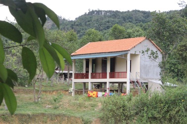 “Người Chứt giờ được ở nhà xây rồi!”