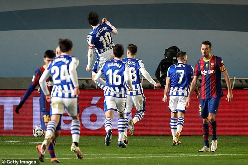 Barcelona vượt ải Sociedad sau màn đấu súng nghẹt thở - 3 Barcelona vượt ải Sociedad sau màn đấu súng nghẹt thở - 3