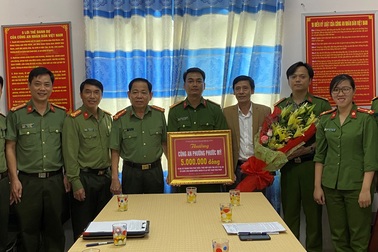 Cô gái Việt dùng CMND giả giúp 2 người Trung Quốc lưu trú trái phép