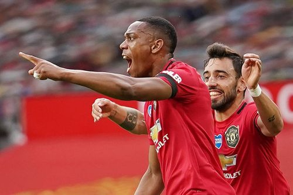 Man Utd 2-2 Southampton: Quỷ đỏ mất chiến thắng ở phút bù giờ - 11 Man Utd 2-2 Southampton: Quỷ đỏ mất chiến thắng ở phút bù giờ - 11